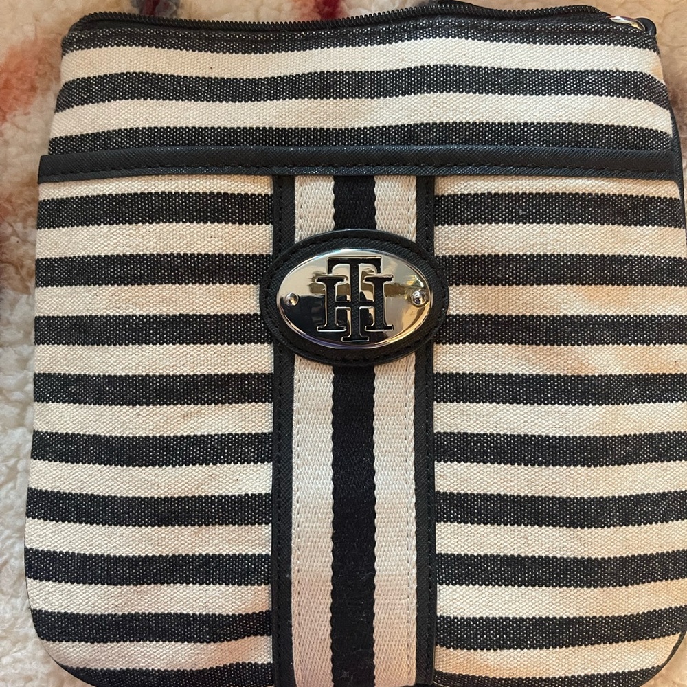 Tommy Hilfiger crossbody